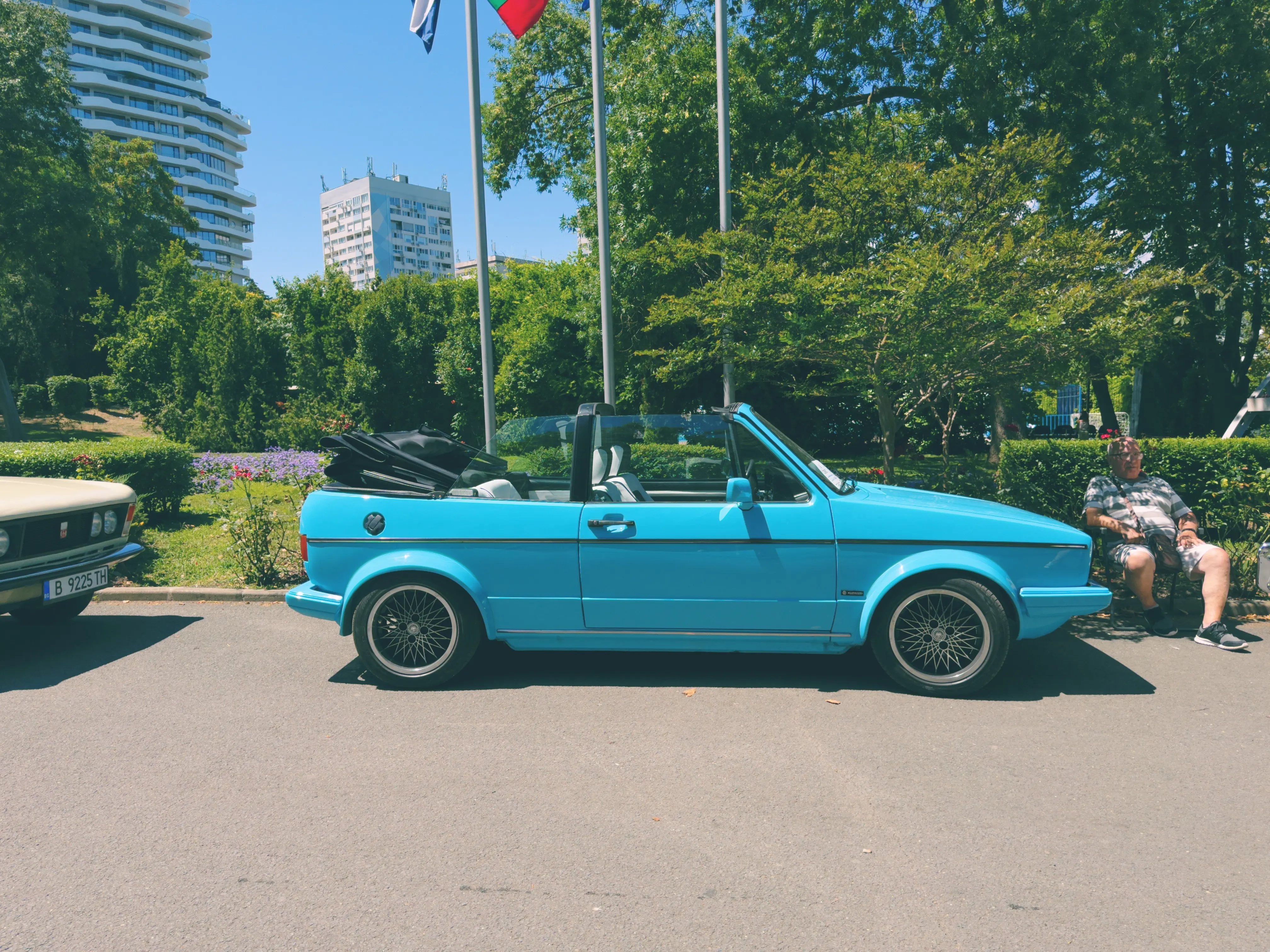 Обложка: Июль. Греция, Болгария или слишком много проигравших героинь